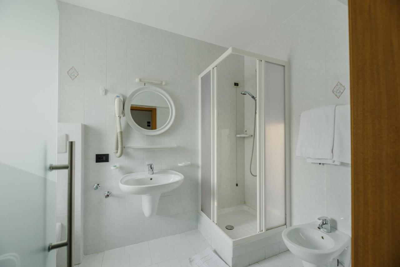 Hotel Rosa Wellness & Spa Vigo di Fassa Exterior photo