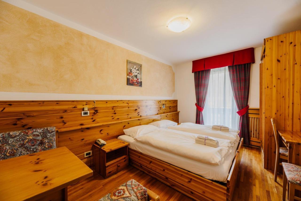 Hotel Rosa Wellness & Spa Vigo di Fassa Exterior photo
